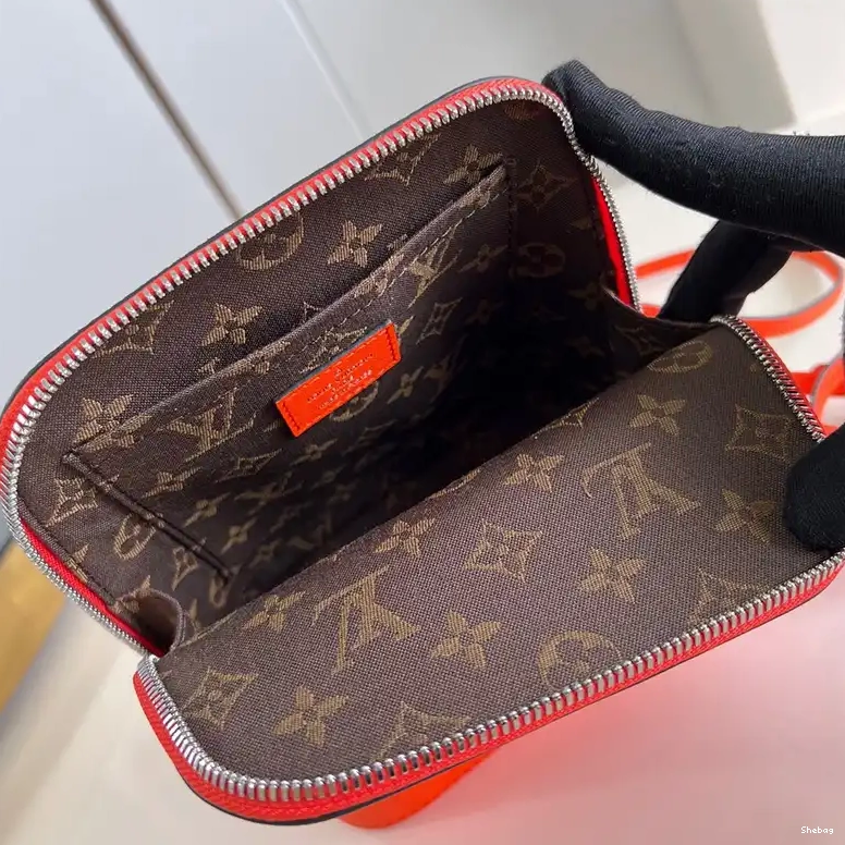 Bags 2405YA0003 LV 0506